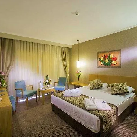 Hotel Saphir & 5*